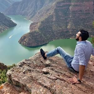 Meet your Posher, Ali